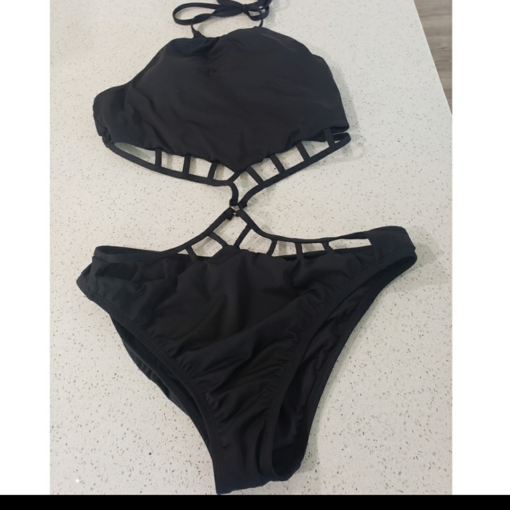 La Blanca Black One Piece
